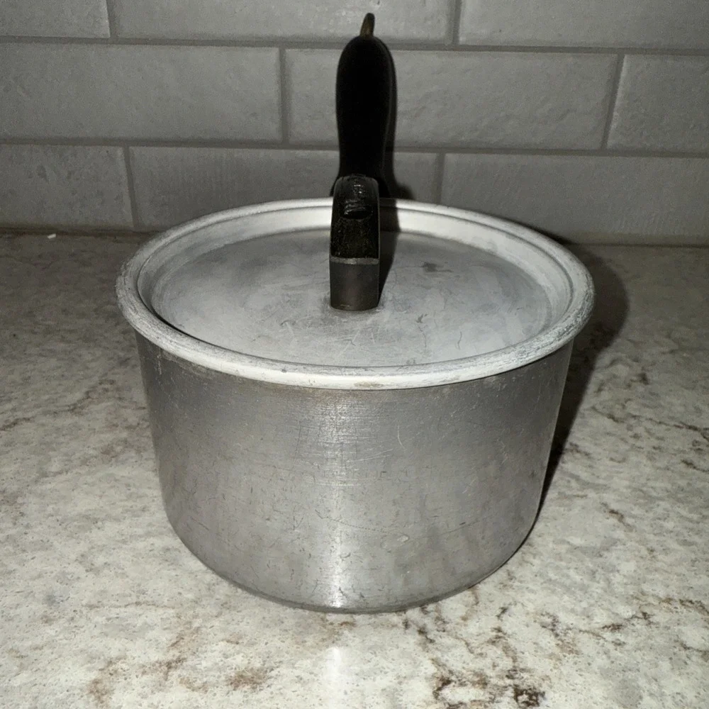 Vintage WEAR-EVER Aluminum Tacuco No. 701  Pot Sauce Pan Lid Long Wood Handle